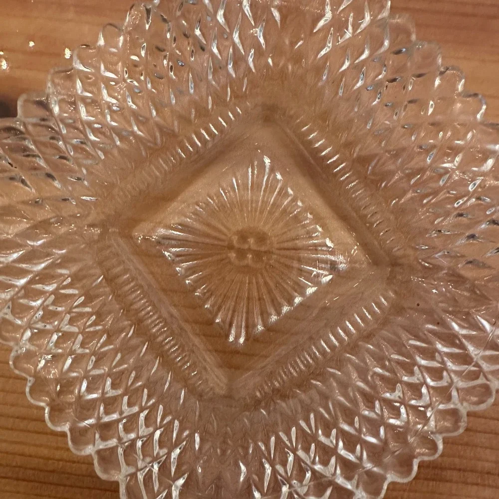 Vintage Indiana Glass Diamond Point Nut-Candy Dish 6pc Exc Sunburst 1 Tip Chip